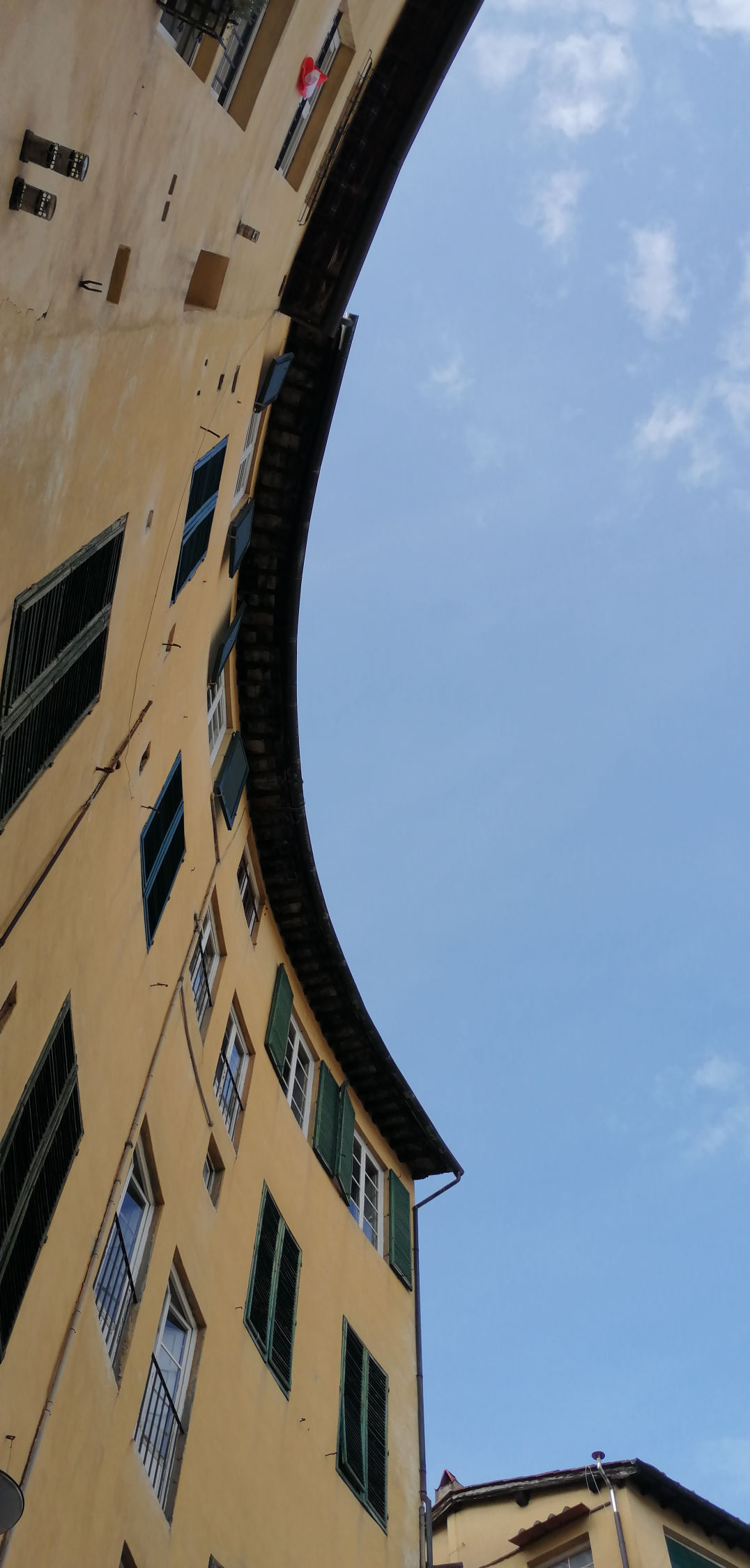 ITALY / Lucca / Architecture